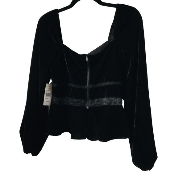 Saylor Juliet Inspired Black Velvet and Lace Top with Peplum NEW Size M - Picture 8 of 9